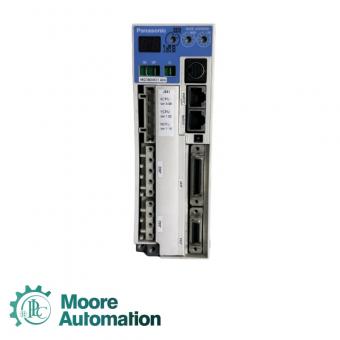 Panasonic   MQDB045D1A04 Servo Drive