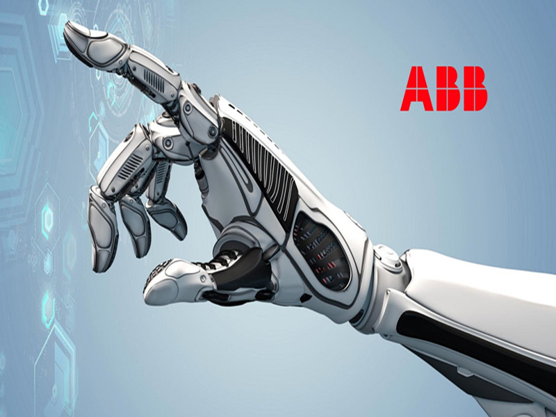 ABB robots help Shanghai hospital automate drug distribution.